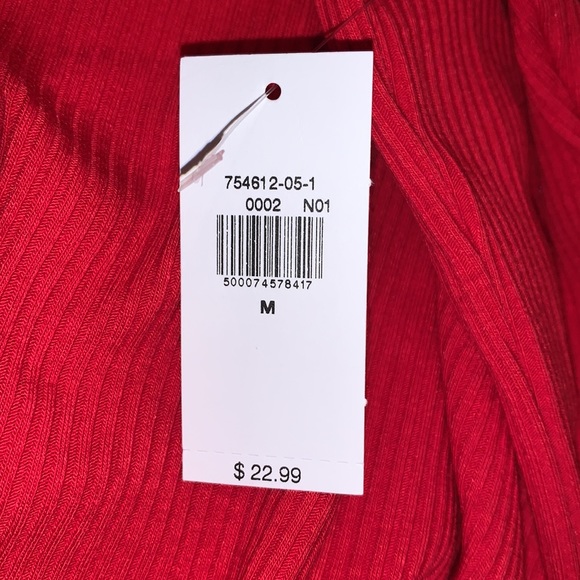 Women TurtleNeck - Picture 2 of 3